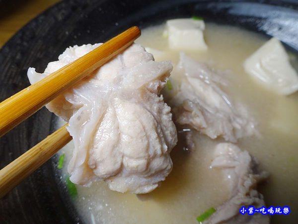 旗魚味噌豆腐湯 (2).jpg