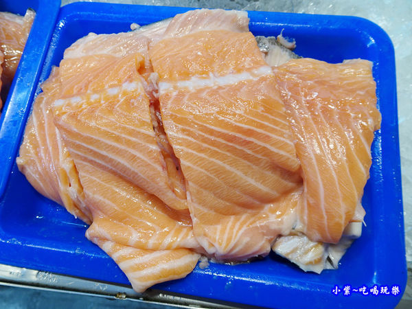 紳生魚片-鮭魚骨.jpg