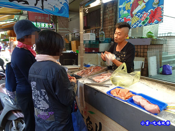 大湳市場-紳現切生魚片批發零售 (14).jpg