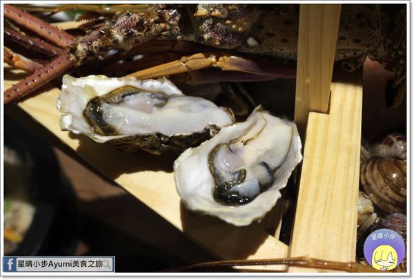 上老石鍋(台南中華店)：[食記]►台南火鍋推薦◄上老石鍋重磅海龍王鍋四人套餐只要1988元含四種湯底、副食、菜盤，愛海鮮的朋友們千萬別錯過!!!!