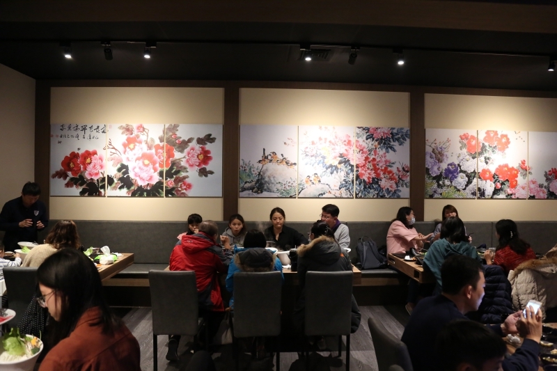 [台南]永康火鍋推薦 上老石鍋-中華店 平價石頭火鍋澎湃實在 和牛肉片＋新鮮海鮮 宵夜晚餐營業至三點