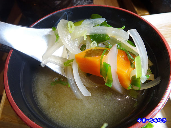 虎次雙拼定食-炸南方黑鮪魚+炸冷藏黑牛  (3).jpg