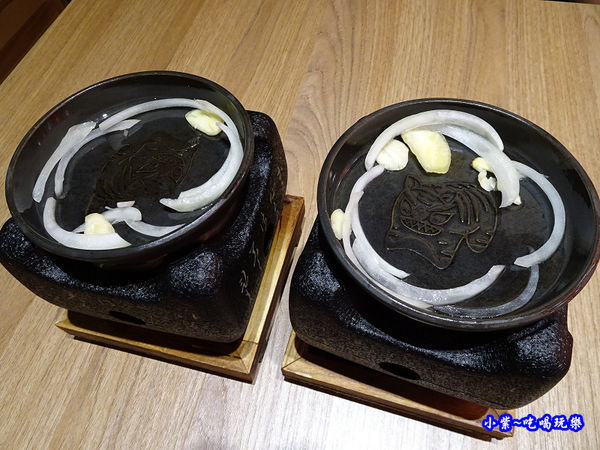 電烤爐、鑄鐵烤盤-虎次  (2).jpg