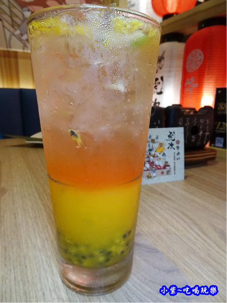 百香果氣泡飲-虎次.jpg