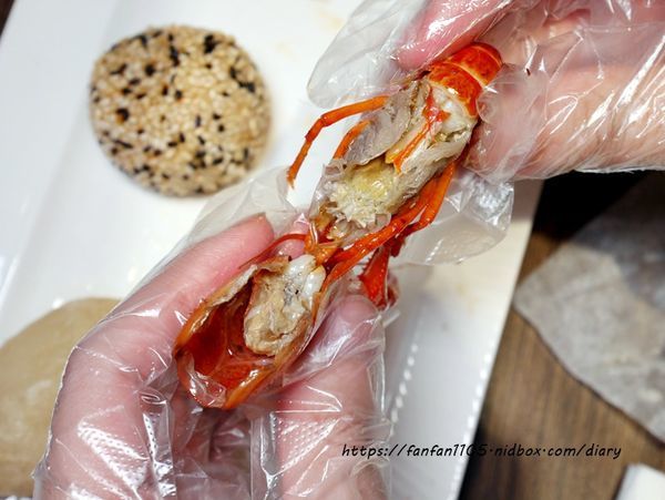 【桃園吃到飽】港點大師-愛買桃園店 #麻辣小龍蝦 #港式點心 #流沙奶皇包 #鮮蝦腸粉 #燒賣 (30).JPG