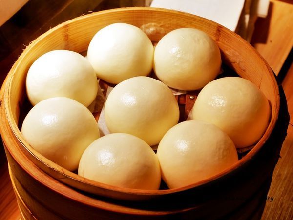 【桃園吃到飽】港點大師-愛買桃園店 #麻辣小龍蝦 #港式點心 #流沙奶皇包 #鮮蝦腸粉 #燒賣 (36).JPG