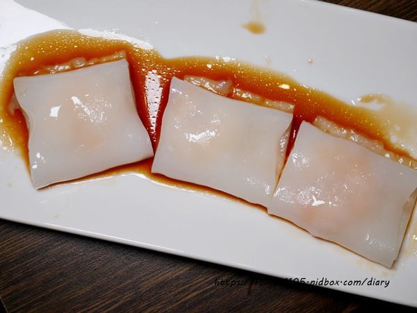 【桃園吃到飽】港點大師-愛買桃園店 #麻辣小龍蝦 #港式點心 #流沙奶皇包 #鮮蝦腸粉 #燒賣 (26).JPG