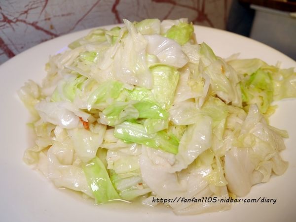 【桃園吃到飽】港點大師-愛買桃園店 #麻辣小龍蝦 #港式點心 #流沙奶皇包 #鮮蝦腸粉 #燒賣 (14).JPG