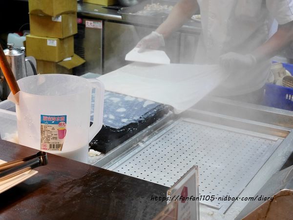 【桃園吃到飽】港點大師-愛買桃園店 #麻辣小龍蝦 #港式點心 #流沙奶皇包 #鮮蝦腸粉 #燒賣 (24).JPG