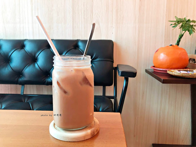 【台中 大里】尊珈啡enjoy coffee🎵🎶🎵二訪美味更升級，每天都有新甜點，菜單不定期更換，每一道餐點都非常好吃，不論內用、外帶都可以，近十九甲健康公園及Dali Art藝術廣場~