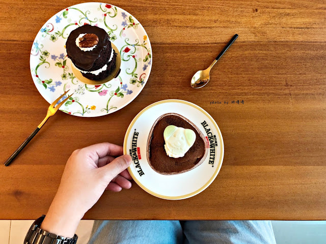 【台中 大里】尊珈啡enjoy coffee🎵🎶🎵二訪美味更升級，每天都有新甜點，菜單不定期更換，每一道餐點都非常好吃，不論內用、外帶都可以，近十九甲健康公園及Dali Art藝術廣場~