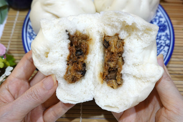 宅配素食包子推薦-滋養軒冷凍香菇素肉包,好吃的素肉包 (13).jpg