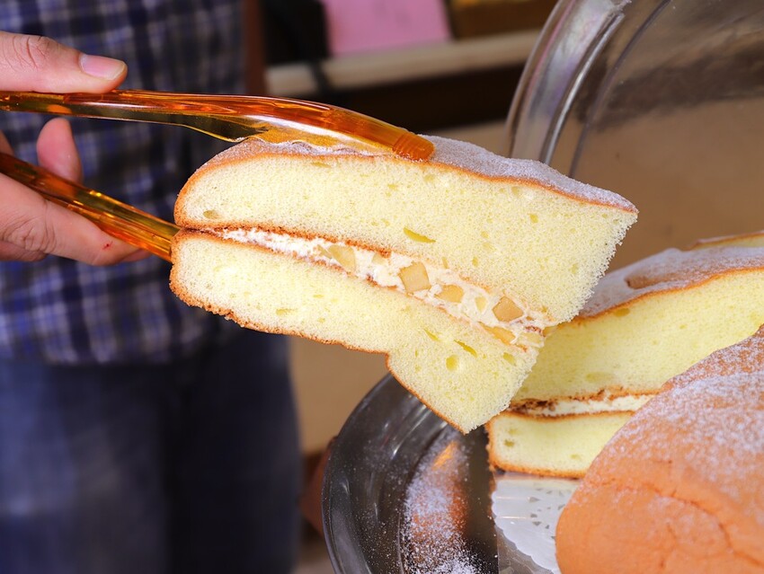 新營七十年老字號糕餅麵包舖.在地人從小吃到大