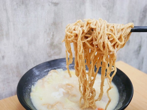 劉妹鍋燒意麵-大甲店：劉妹鍋燒意麵 大甲店-台中大甲鍋燒麵  台南風味湯頭  不用遠征也能品嘗