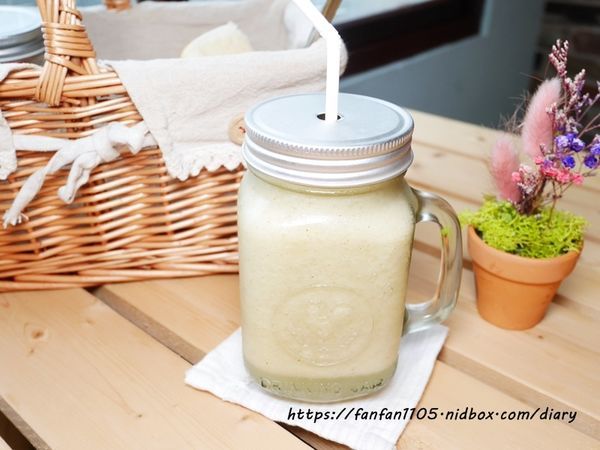 【宜蘭美食】慢漫窩飲食堂 #平價美食 #咖啡 #鬆餅 #早午餐 #乾燥花 享受慢步調的放鬆時光 (24).JPG