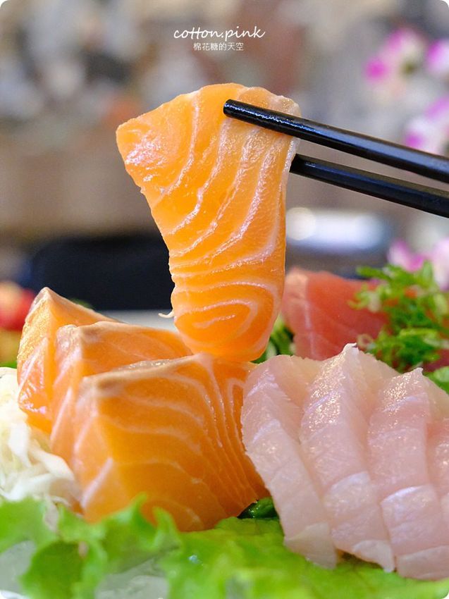 台中鵝肉推這家！台中宵夜酒拾食堂燒酒雞也好好吃，點餐滿千送活跳跳泰國蝦