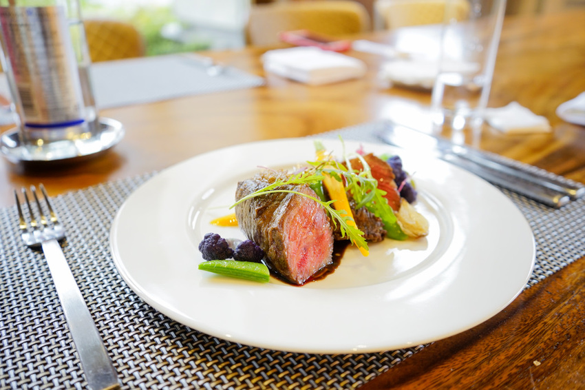 台北｜洛琳莊園Rolling Hills 商務聚餐．節日慶生．活動包場 林口餐廳推薦！ - 奇奇一起玩樂趣