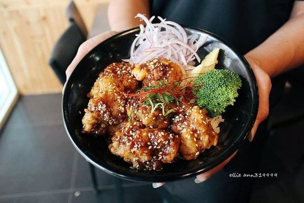 51069944_293012864731935_7340435653911379968_n