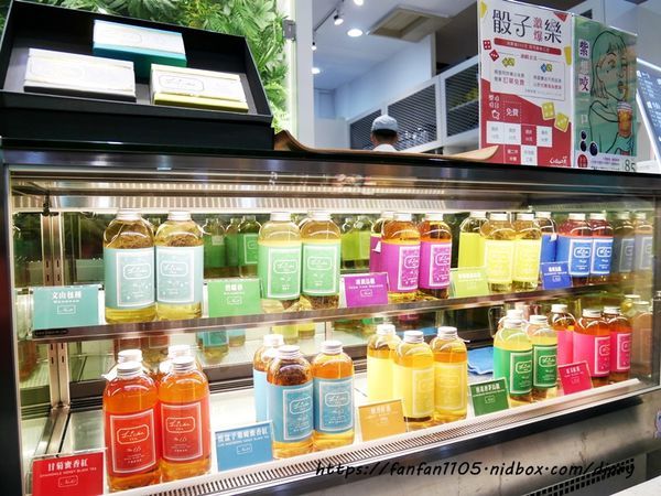 【西門飲料】LiCha禮采芙 這就是任性的理由 #禮采芙 #手搖飲料 #台北飲料 #紫想咬一口 #金湯烏龍 #巧巴達 (7).JPG