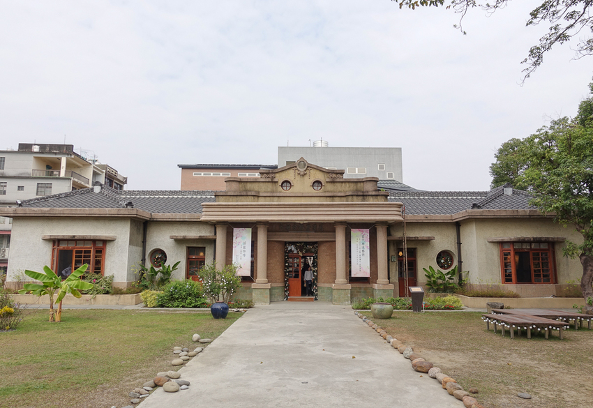 [高雄景點推薦]2019美濃杉林花海-免入場費~全台最大向日葵迷宮x彩色拼布花海~怎麼拍照都夢幻 - 美食好芃友