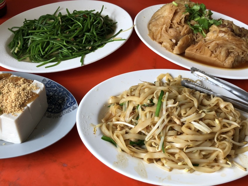 [高雄景點推薦]2019美濃杉林花海-免入場費~全台最大向日葵迷宮x彩色拼布花海~怎麼拍照都夢幻 - 美食好芃友