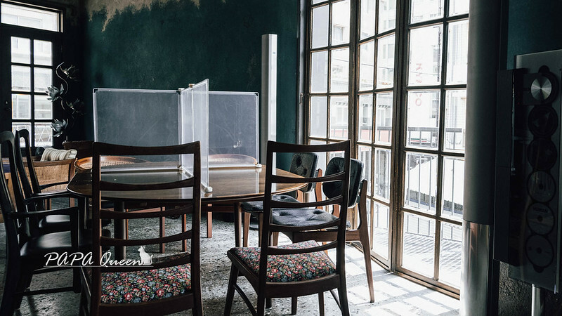 台中西區人氣甜點店！樂室鬆餅好拍又好吃，水果鬆餅超誘人。