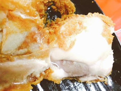 [台南美食] 那只雞台南中華店｜金黃酥脆的炸物點心！扛霸雞腿、三節翅、香汁雞腿排、薯條、摩札芝士條、洋蔥圈、卡樂洋芋片、地瓜球、拔絲起司球、小芋球、芋泥QQ卷...徹底滿足午後嘴饞的欲望！