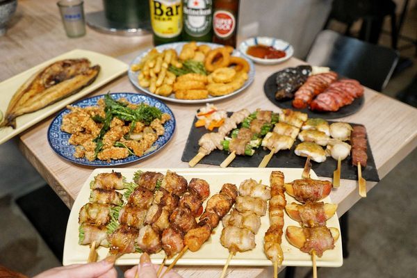 十分酒場:【新竹竹北】竹北宵夜新選擇 十分酒場有串燒&炸物結合自助洗車場 平價又美味 十分酒場:【新竹竹北】竹北宵夜新選擇 十分酒場有串燒&炸物結合自助洗車場 平價又美味