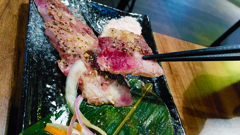 百威,金尊啤酒,百威金尊,我不是他媽媽,老虎啤酒,炸物拼盤,洋蔥圈,居酒屋,甜不辣,鹽穌雞,下酒菜,BAR,香檳,單一麥芽,百搭啤酒,平價