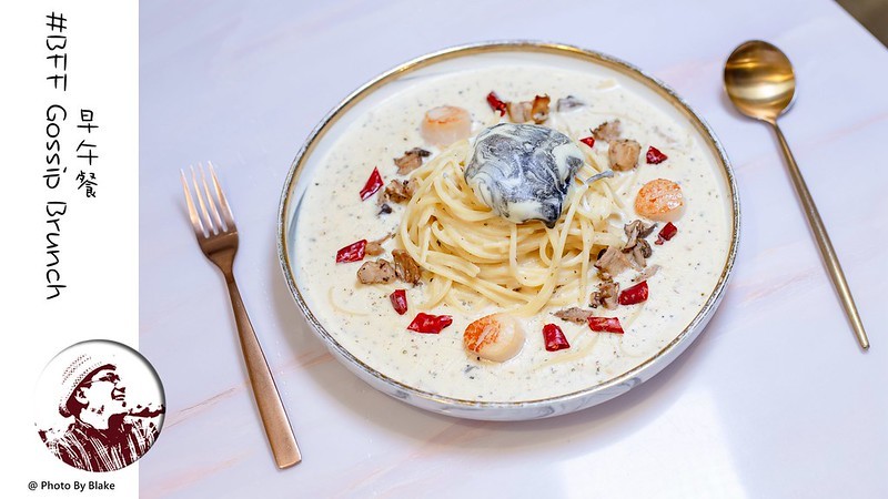 閨密可以盡情聊天的早午餐店，超美的星空牛排其實是Prime翼板牛排佐檸……｜布雷克出走旅行視界