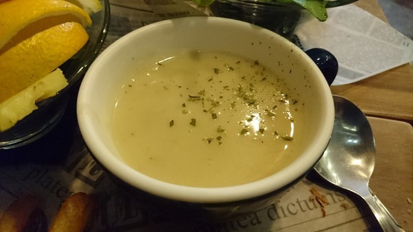 木上·角食：高雄~木上·角食~天然酵母手作吐司~豐盛早午餐~