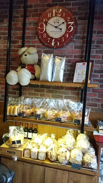 木上·角食：高雄~木上·角食~天然酵母手作吐司~豐盛早午餐~