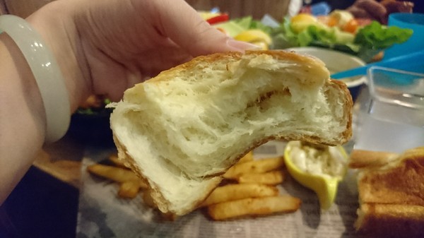 木上·角食：高雄~木上·角食~天然酵母手作吐司~豐盛早午餐~