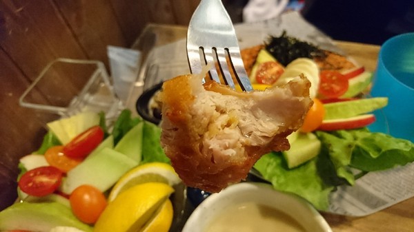 木上·角食：高雄~木上·角食~天然酵母手作吐司~豐盛早午餐~