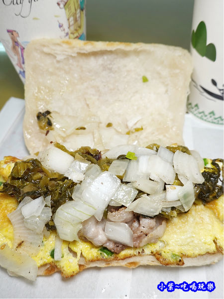 鹽蔥燒豬-新興街燒餅店 (5).jpg