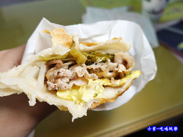 鹽蔥燒豬-新興街燒餅店 (2).jpg