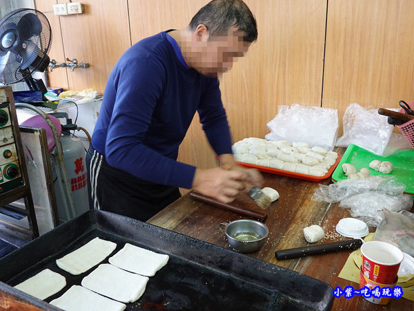 花蓮玉里-新興街燒餅店 (8).jpg