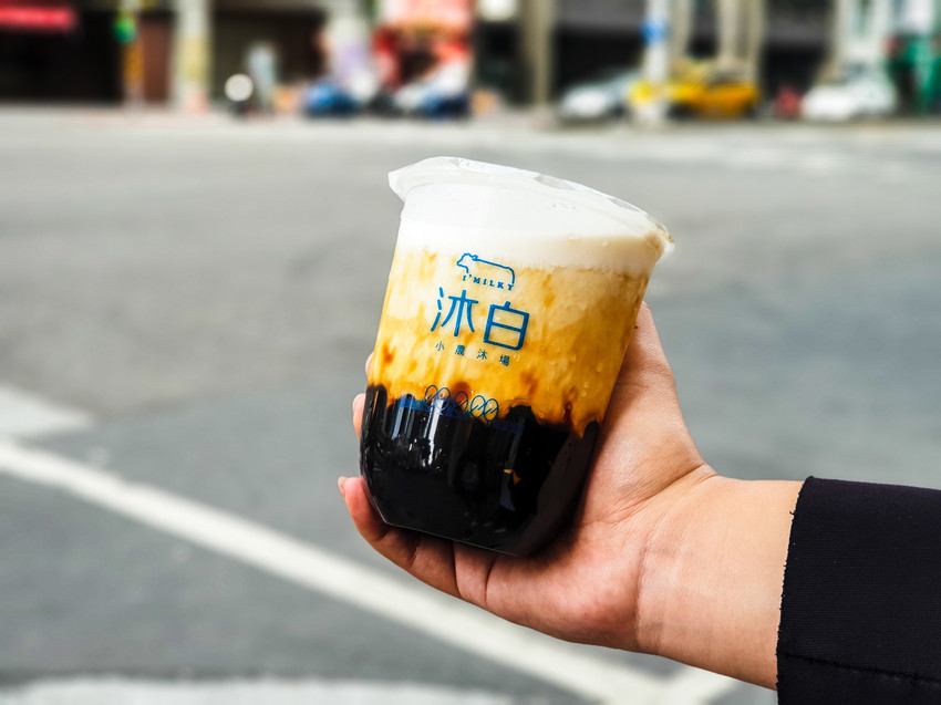 source: imgur.com 台北美食||沐白小農-清新感十足的鮮乳專門,主打不加任何一滴水的鮮乳飲品||中正區、中正紀念堂站美食、台北飲料