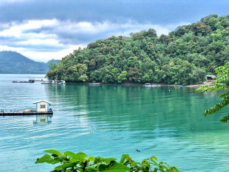 0825342B-85D6-407F-BB65-958B0510D19D