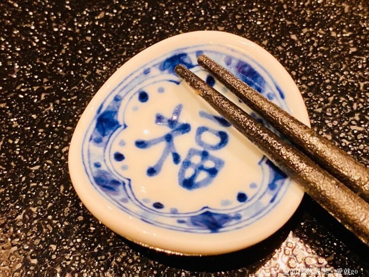 【台北東區 火鍋餐廳推薦】竹苑shabu 高檔次的鮮蟳海味 極品饗宴 老饕最愛，疫情過後最想吃的美食 最享受的涮涮火鍋餐廳，愛就一起快樂GO !