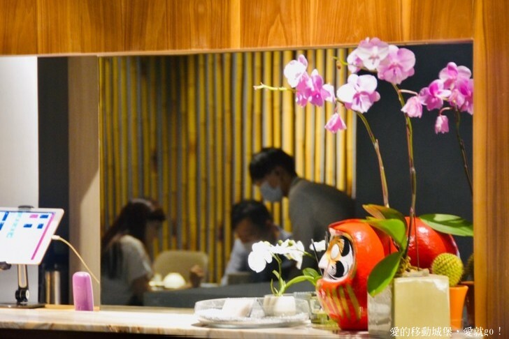 【台北東區 火鍋餐廳推薦】竹苑shabu 高檔次的鮮蟳海味 極品饗宴 老饕最愛，疫情過後最想吃的美食 最享受的涮涮火鍋餐廳，愛就一起快樂GO !