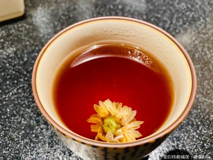 【台北東區 火鍋餐廳推薦】竹苑shabu 高檔次的鮮蟳海味 極品饗宴 老饕最愛，疫情過後最想吃的美食 最享受的涮涮火鍋餐廳，愛就一起快樂GO !