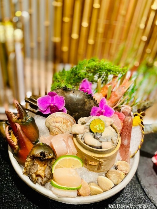 【台北東區 火鍋餐廳推薦】竹苑shabu 高檔次的鮮蟳海味 極品饗宴 老饕最愛，疫情過後最想吃的美食 最享受的涮涮火鍋餐廳，愛就一起快樂GO !