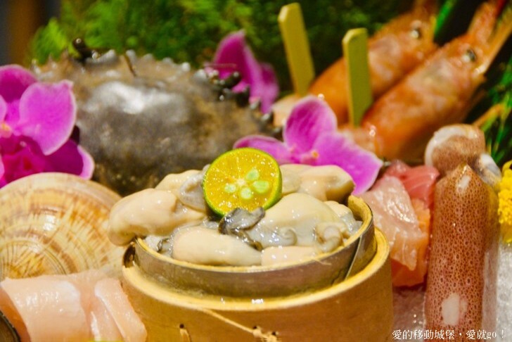 【台北東區 火鍋餐廳推薦】竹苑shabu 高檔次的鮮蟳海味 極品饗宴 老饕最愛，疫情過後最想吃的美食 最享受的涮涮火鍋餐廳，愛就一起快樂GO !