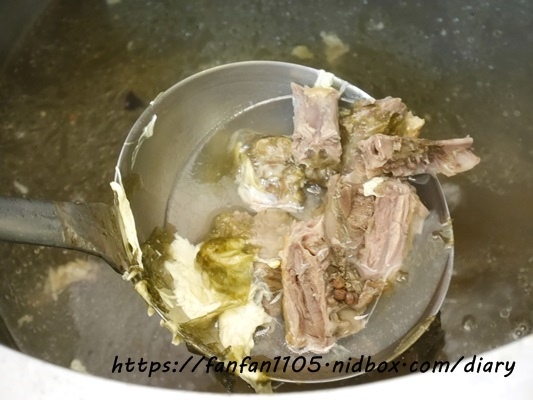 【信義區港式燒臘】上悅龍記燒臘-台北世貿店 #燒臘 #燒臘便當 #便當 #黯然銷魂飯 #鴨腿飯 #信義區美食  (26).JPG