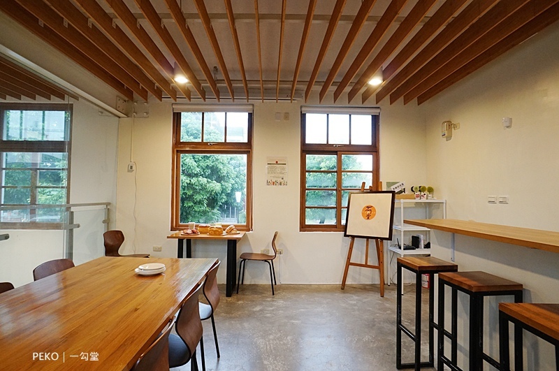 一勾堂.一勾堂麵包.一勾堂咖啡.圓頂吐司.鳳梨吐司.高雄美食.大樹美食.高雄野餐.高雄下午茶.九曲堂火車站.冠軍麵包.飛揚協會.