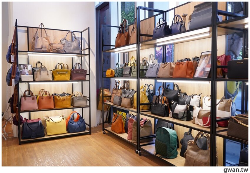 台中精品包新春特賣，最低3.5折，滿額再送日系包！