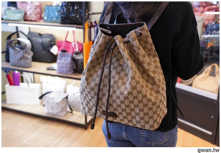 台中精品包新春特賣，最低3.5折，滿額再送日系包！