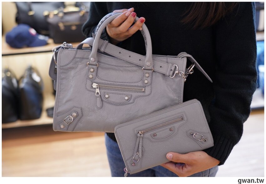 台中精品包新春特賣，最低3.5折，滿額再送日系包！