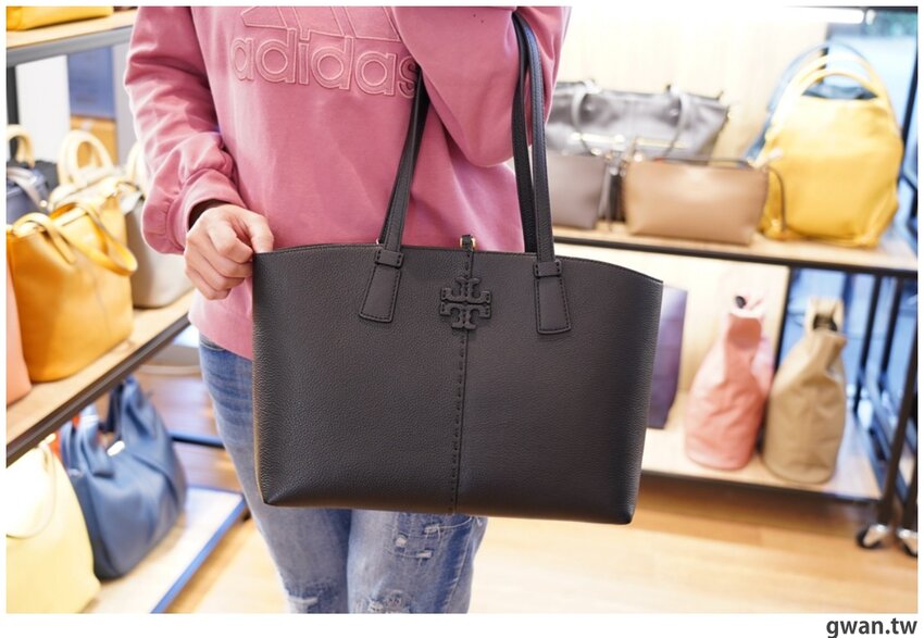 台中精品包新春特賣，最低3.5折，滿額再送日系包！